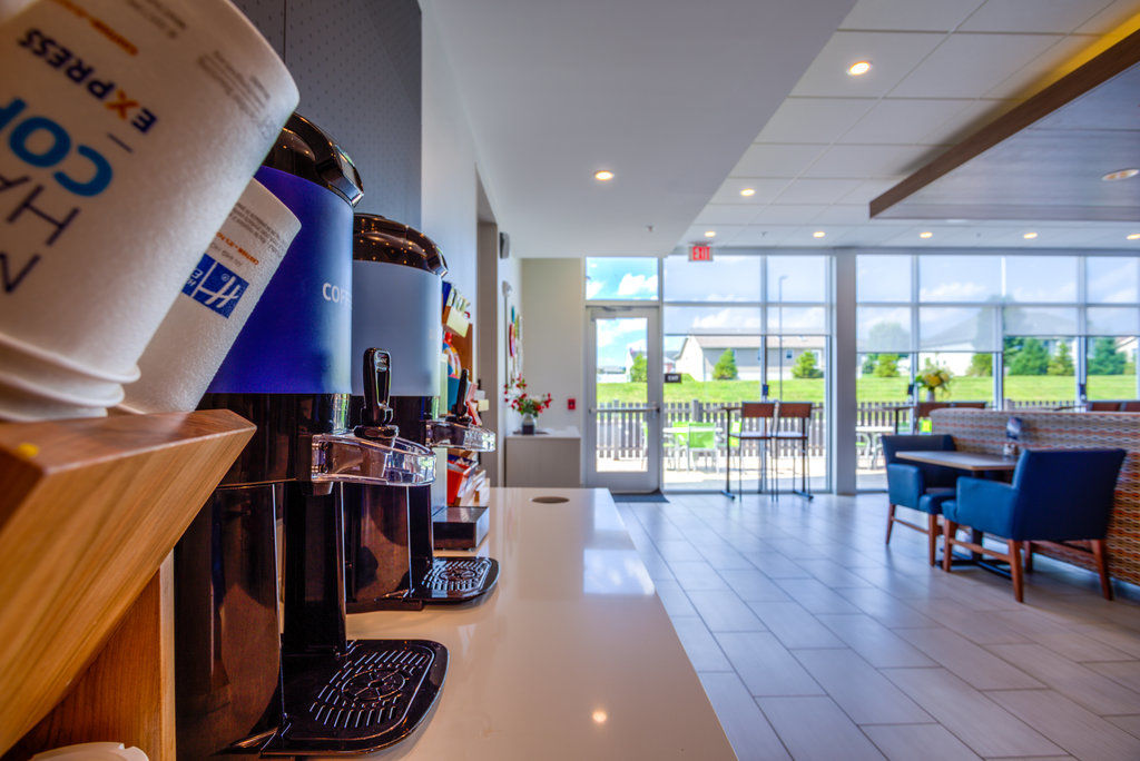 Holiday Inn Express & Suite Milroy - Reedsville מראה חיצוני תמונה